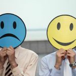 اسباب الاصابة بثنائي القطب
